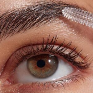 Certification de Technicien·ne Cils & Sourcils : Mise en Forme, Teinture & Extensions